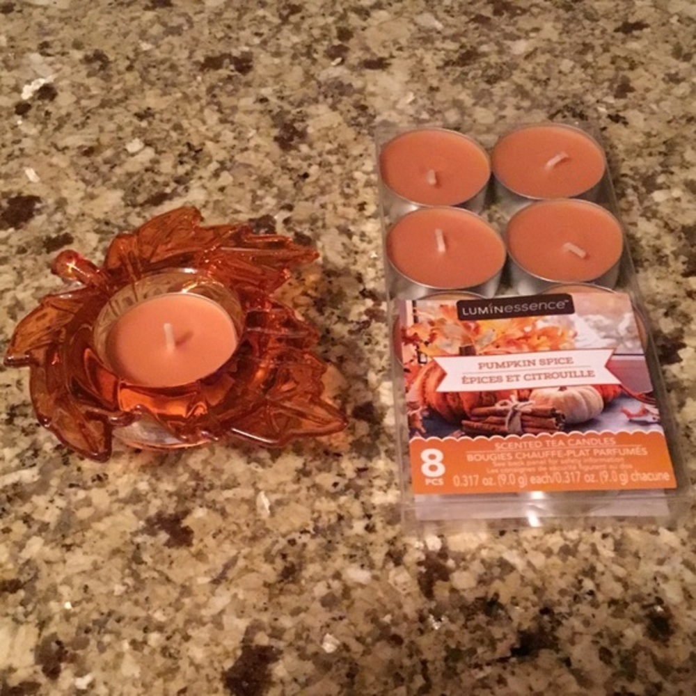 Fall Decor Leaf Tealight Holder & Pumpkin Spice candles - Picture 2 of 8